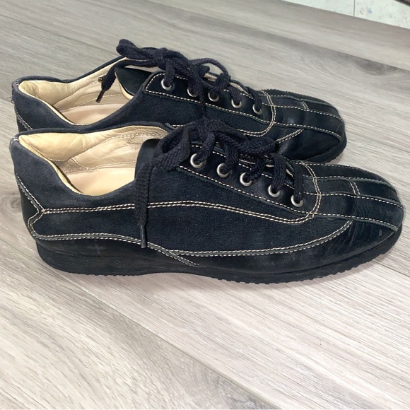 The walking company black leather walking shoes sz 39 eu 8/8.5 us euc - Picture 2 of 5